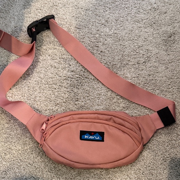 Kavu Handbags - Kavu Rose Pink Waist Pack